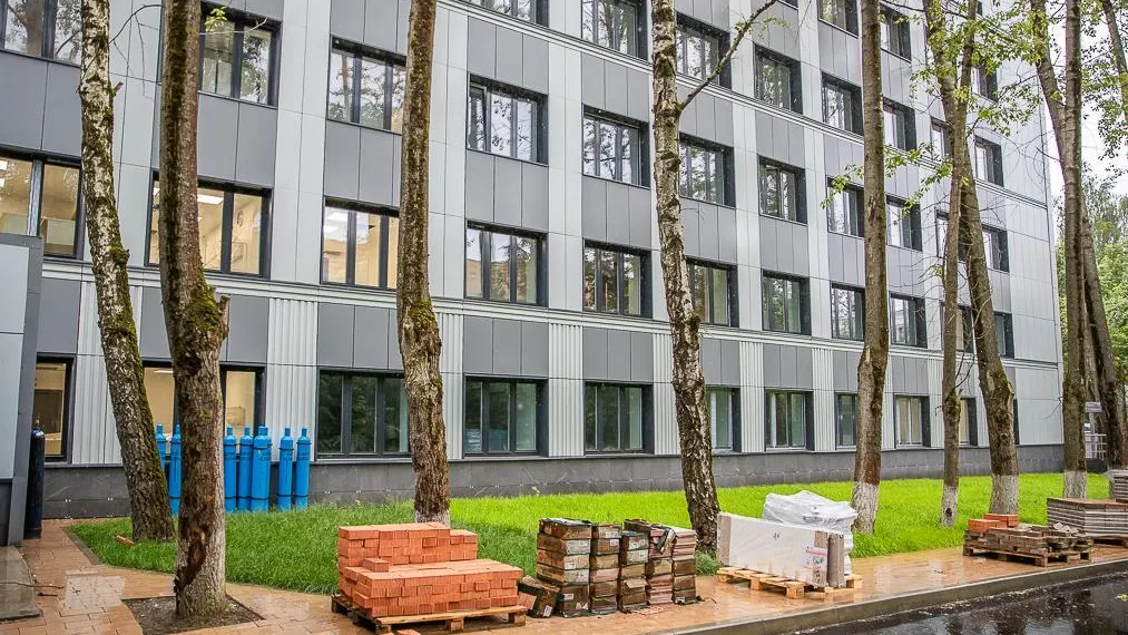 Хирургический корпус больницы Одинцова готовится к открытию после реконструкции