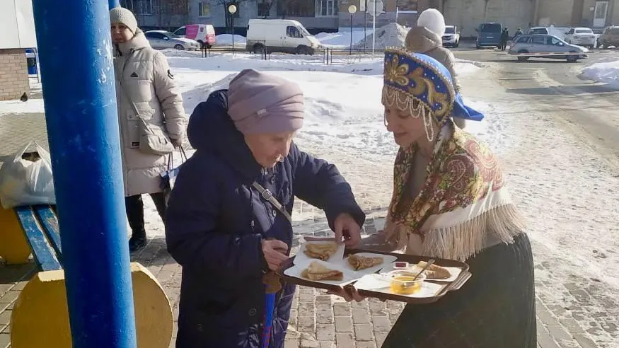 «Мострансавто» раздало пассажирам более 1,2 тыс блинов