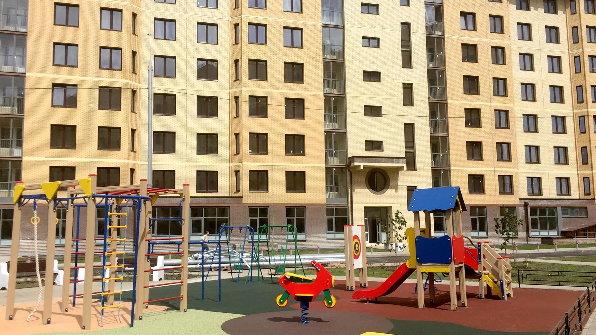Новый жилой дом построили в Мытищах