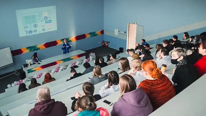 Студенты Подмосковья поучаствовали в интенсиве акции «Снежный десант» в Мытищах