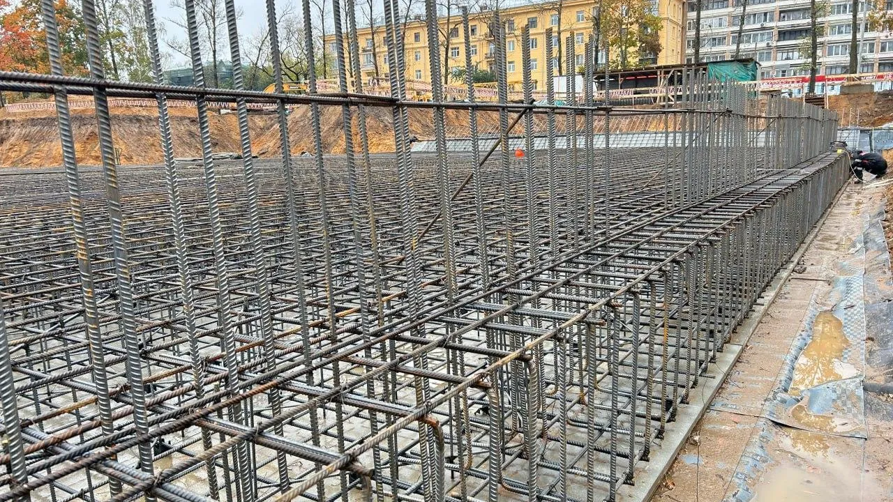 В Королеве продолжают строить поликлинику на 1 тыс посещений на ул Циолковского