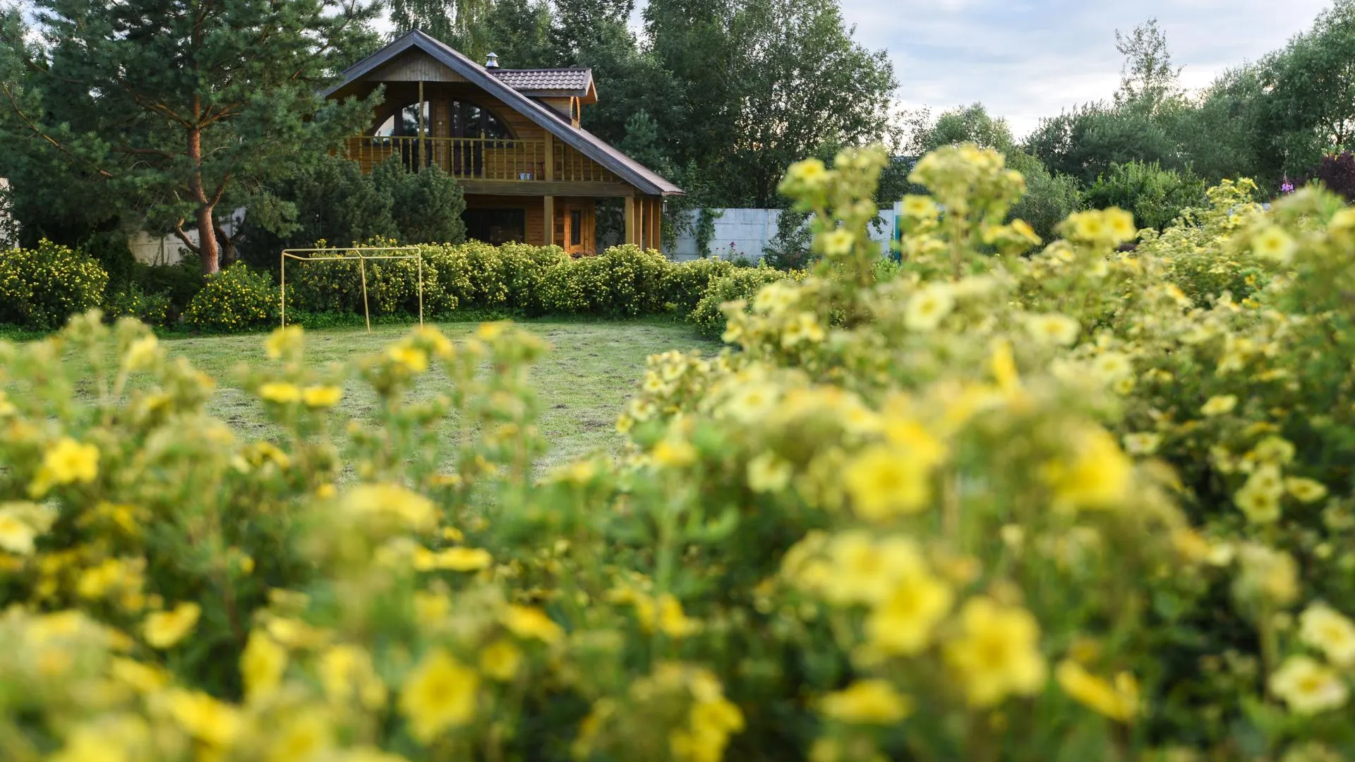 Цена земельного участка в Озерах превысила стартовую в 1,6 раза в ходе торгов