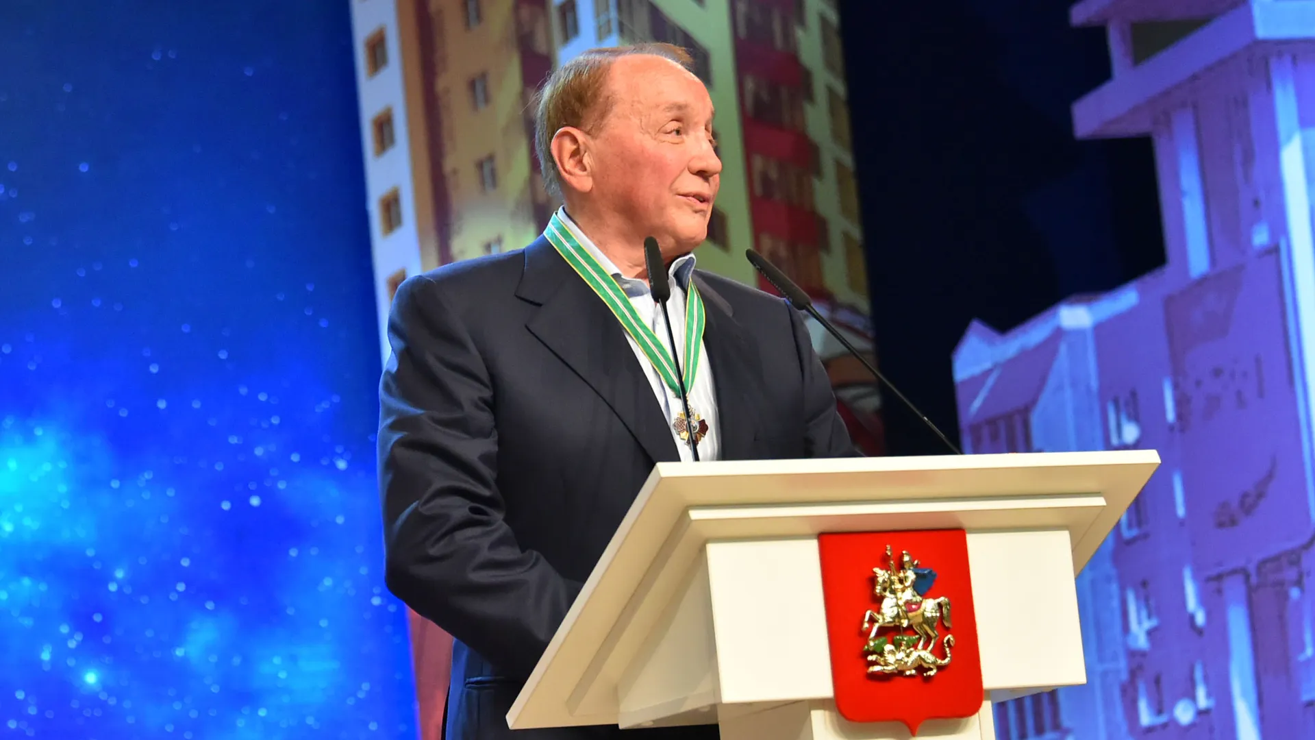 Умер Александр Масляков: 8 интересных фактов о легендарном ведущем и о КВН