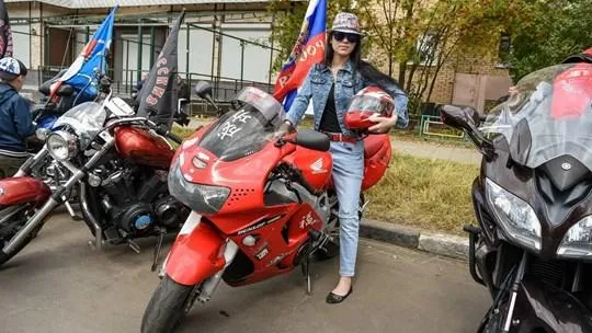 Более 30 мотоциклов показали на выставке «Ночные волки» Балашихи в День города