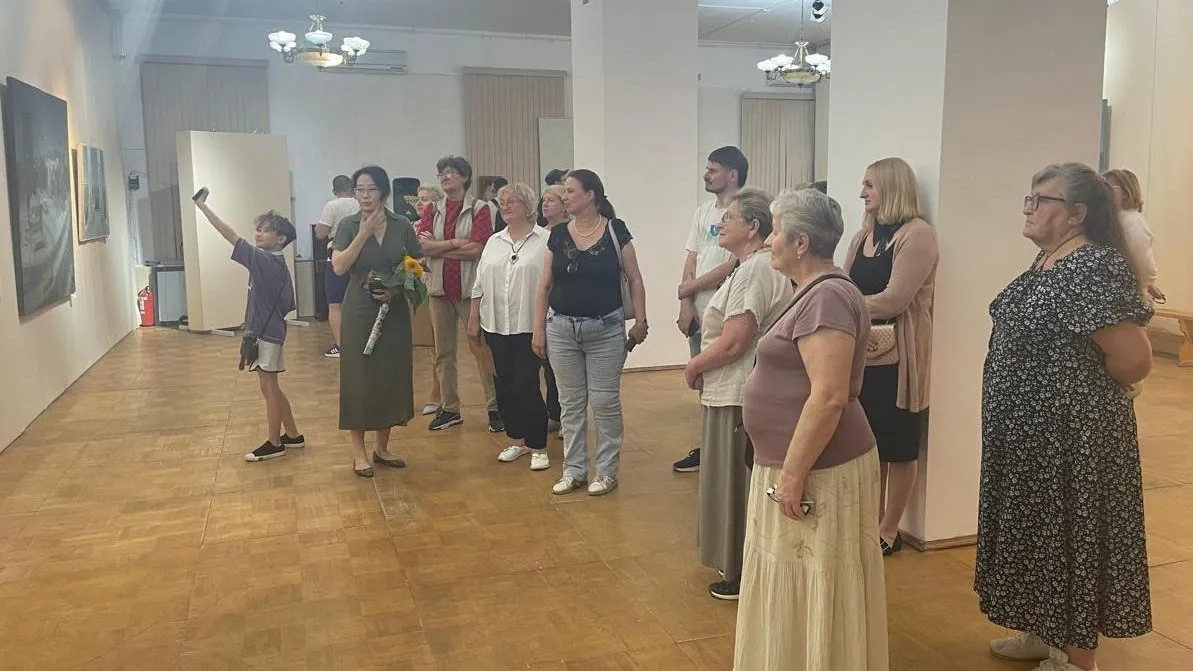 Выставка известного Российского художника открылась в Павловском Посаде