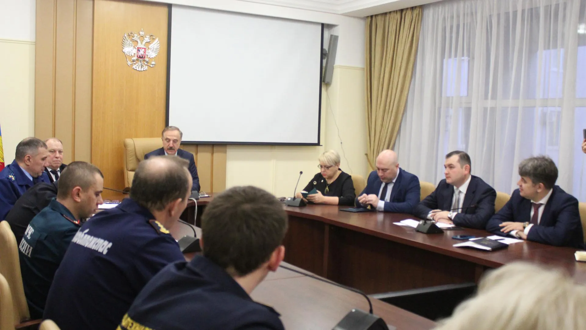 Жители Люберец попросили проверить деятельность автомойки в поселке Октябрьский