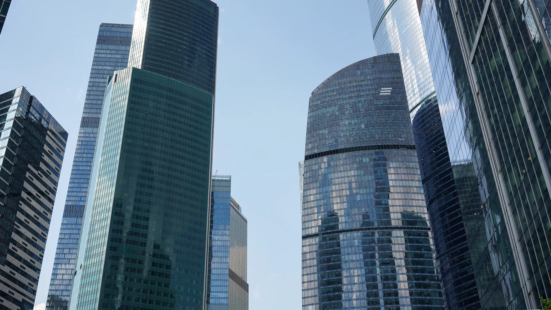 Умерший в «Москва-Сити» немецкий топ-менеджер работал на украинского миллиардера