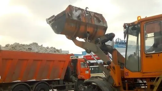 Порядка 500 куб м снега вывезли из дворов Люберец за неделю