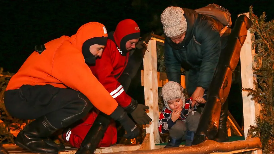 Более 87 тыс человек посетили площадки крещенских купаний в Москве