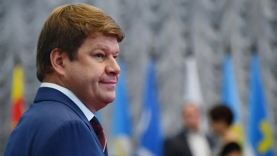 Губерниев заступился за Пугачеву после предложения признать ее иноагентом