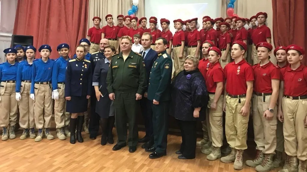Отряд юнармейцев сформировали на базе лицея №2 в Мытищах
