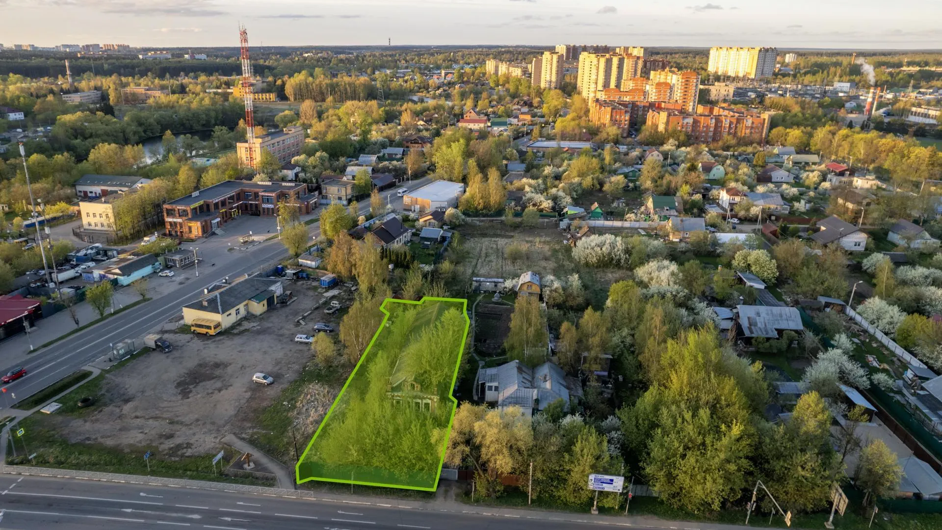 В Подмосковье на аукцион выставлена недвижимость под размещение различных объектов