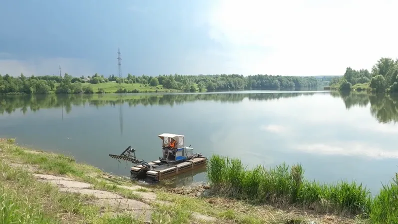 В Сергиево-Посадском округе начались работы по расчистке водоемов
