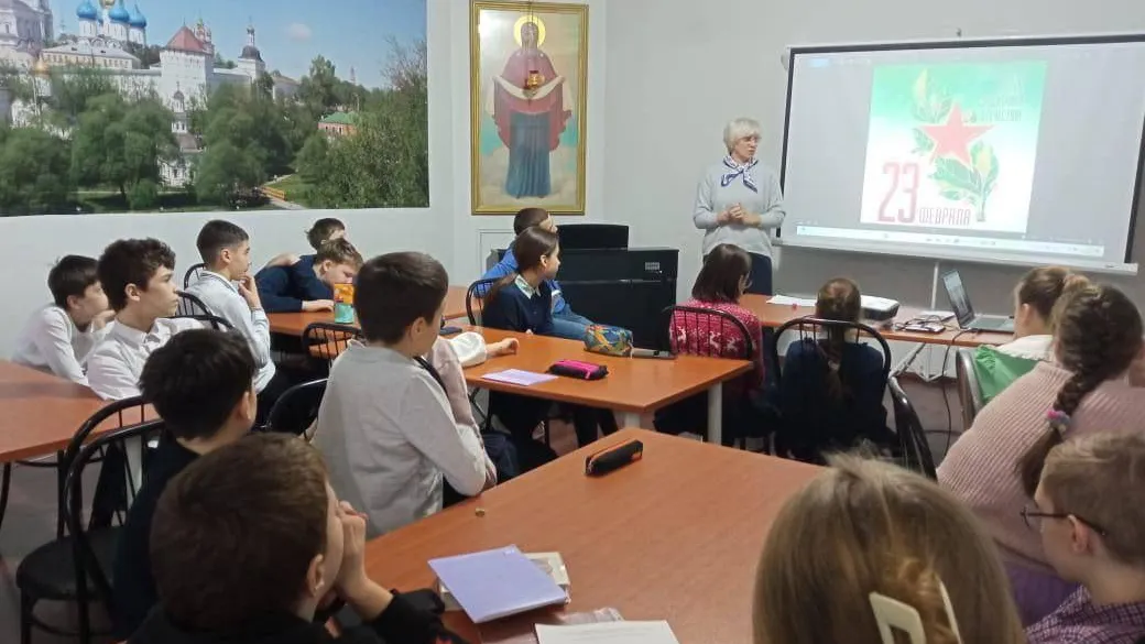 Дети Воскресной школы Балашихи написали письма защитникам Отечества