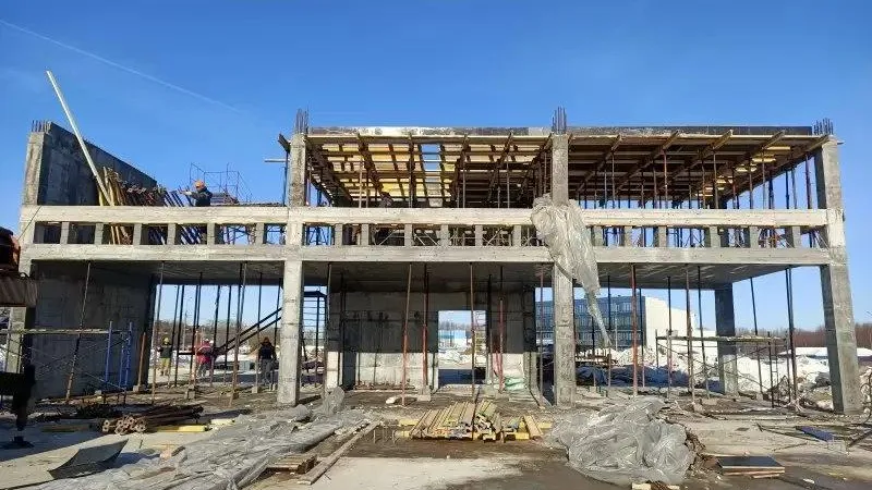 Стройготовность ФОКа в Бронницах составляет 20%