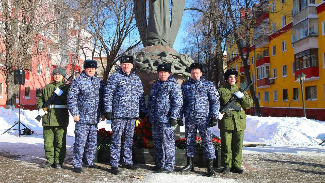 Жителей до 35 лет приглашают на службу в Люберецкий отдел Росгвардии