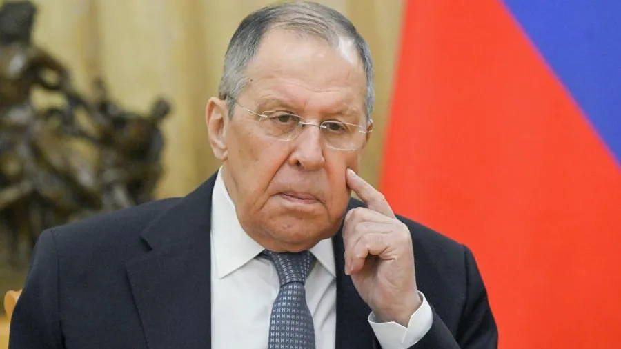 Лавров: Россия передала Украине 12 тыс тел погибших военных и получила 200