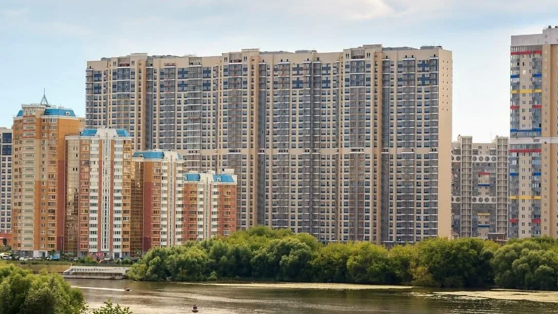 Проблемный корпус в ЖК «Спасский мост» Красногорска могут достроить до конца года