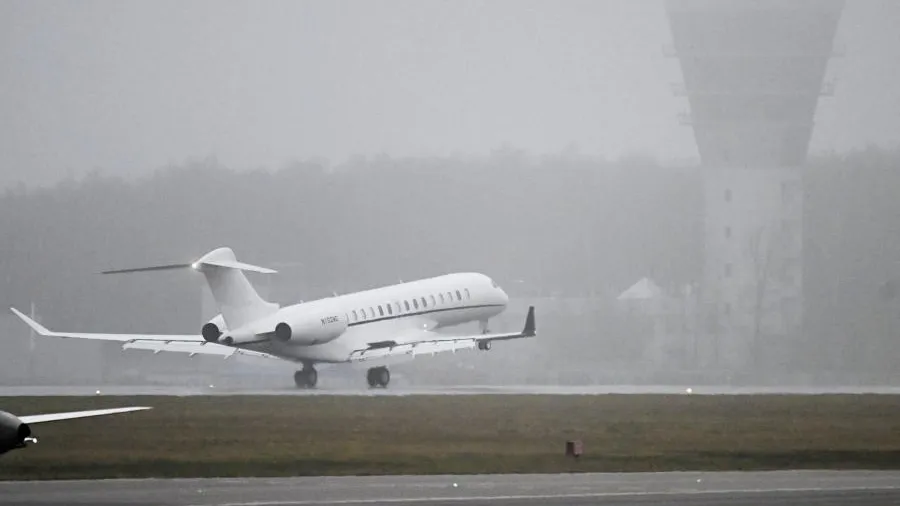 ТАСС: самолет Уиткоффа приземлился в Москве