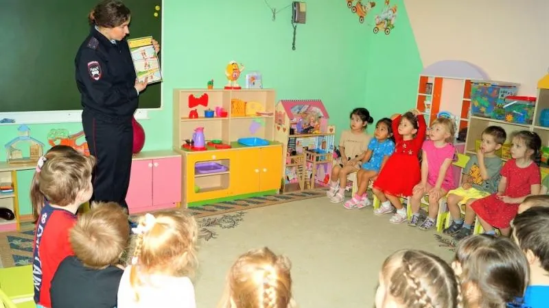 В Дмитровском округе провели акцию «Знаки всякие важны, знаки всякие нужны!»