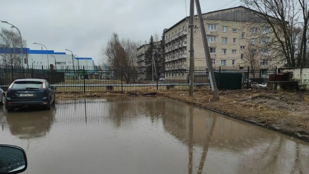 Содержание территорий проверили в Волоколамском округе по обращениям жителей на «Добродел»