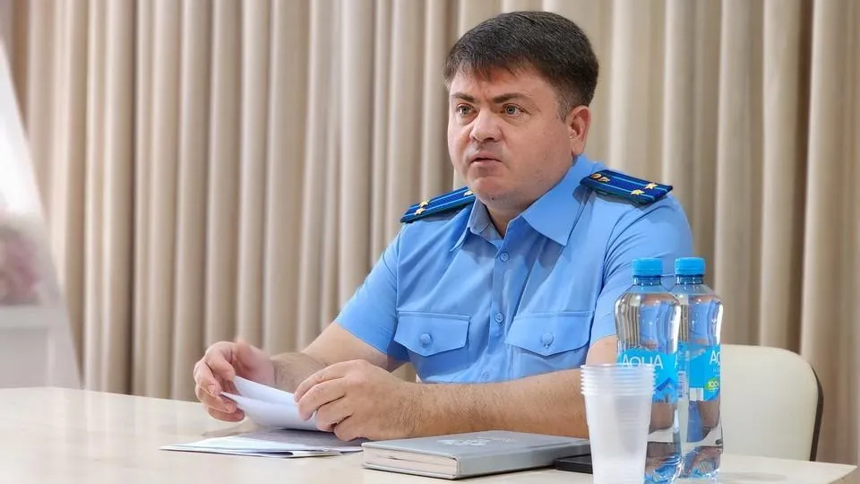 Сотрудники прокуратуры рассказали жителям Ногинска, как обезопаситься от мошенников