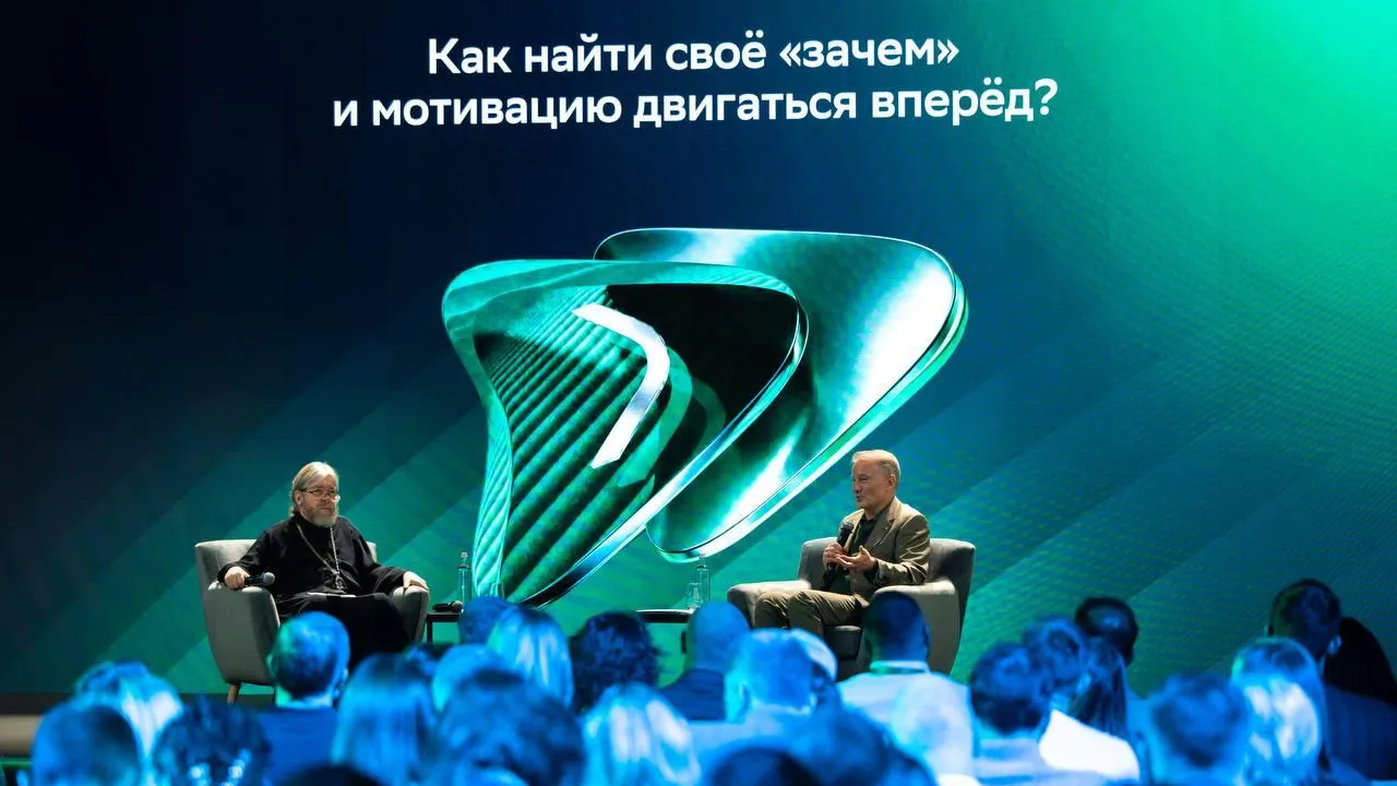 Герман Греф: наша задача — построить искусственный интеллект, который поможет человеку осознанно проживать свою жизнь