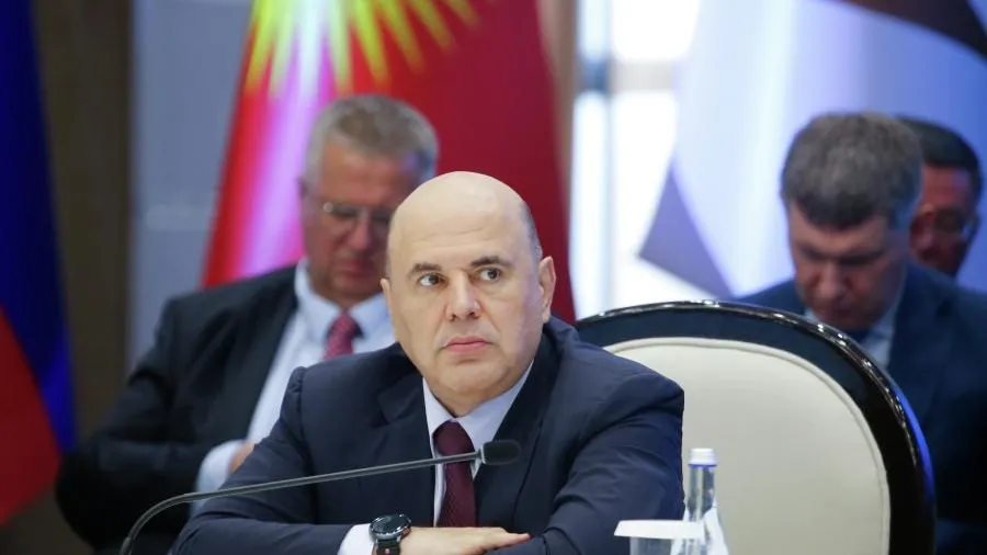 Мишустин ушел с Евразийского межправительственного совета ради саммита на Аляске
