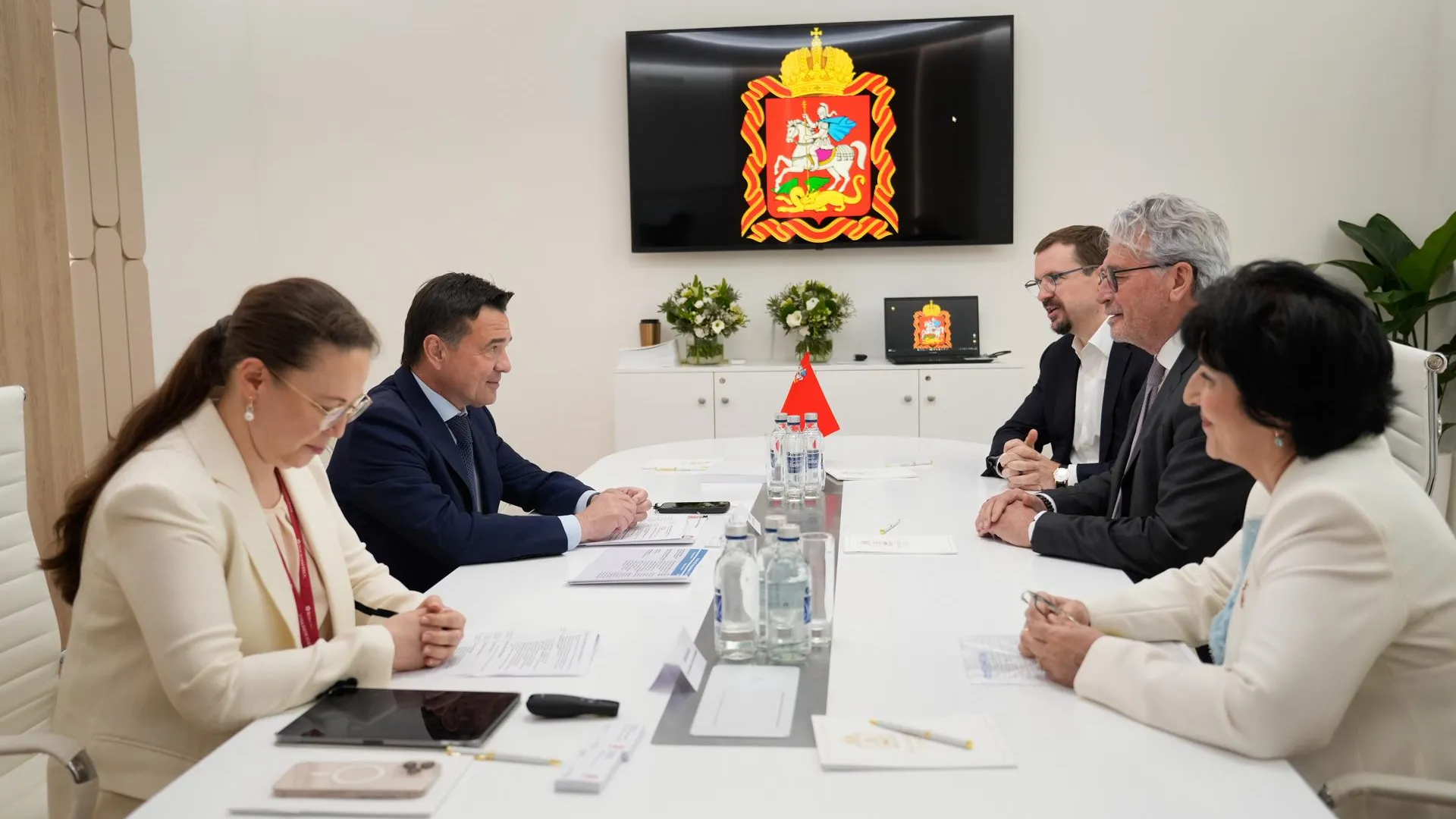 Воробьев: Подмосковье договорилось с Альфа-Банком о партнерстве в сфере IT и ИИ
