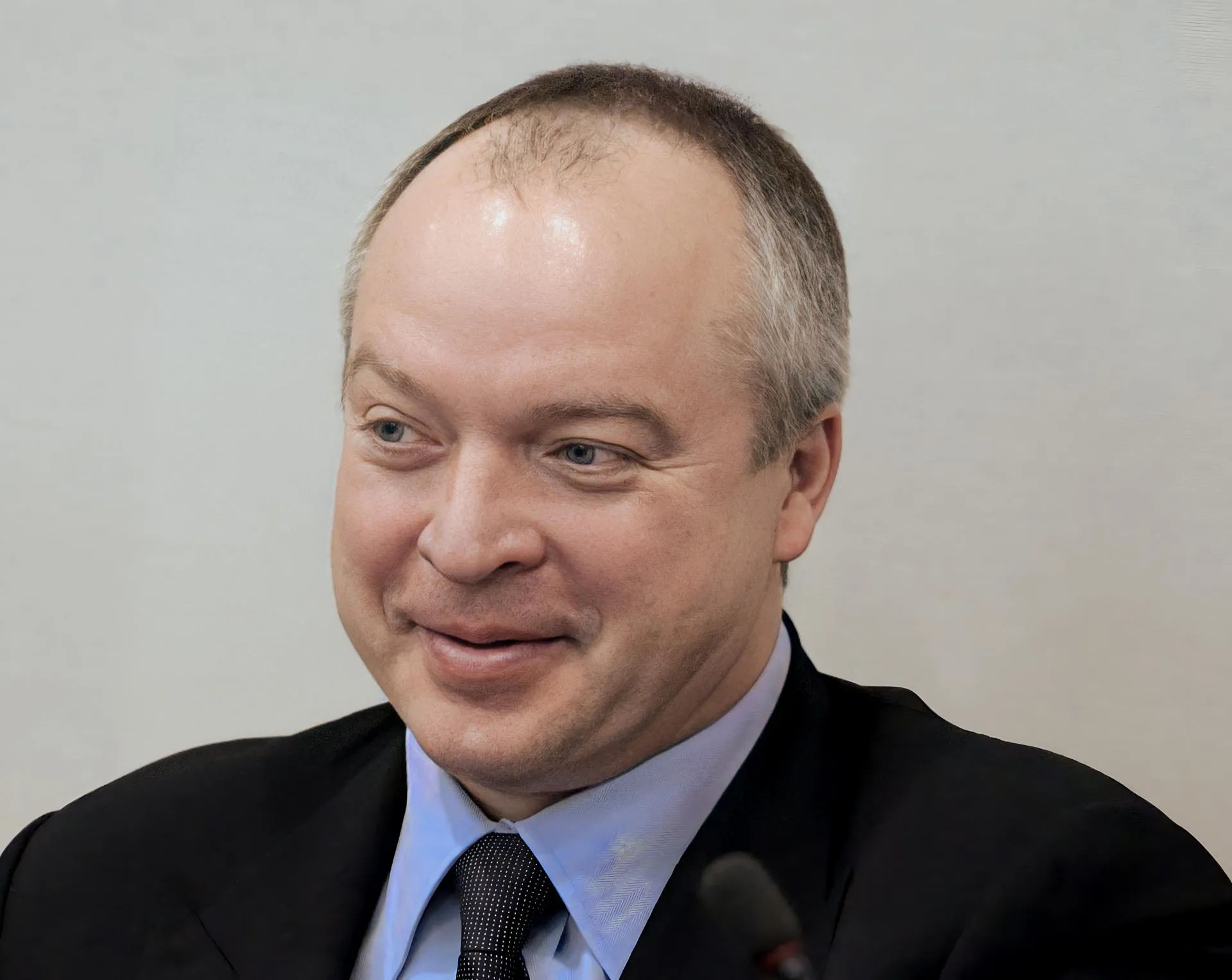 Андрей Скоч занимался ранее предпринимательством
