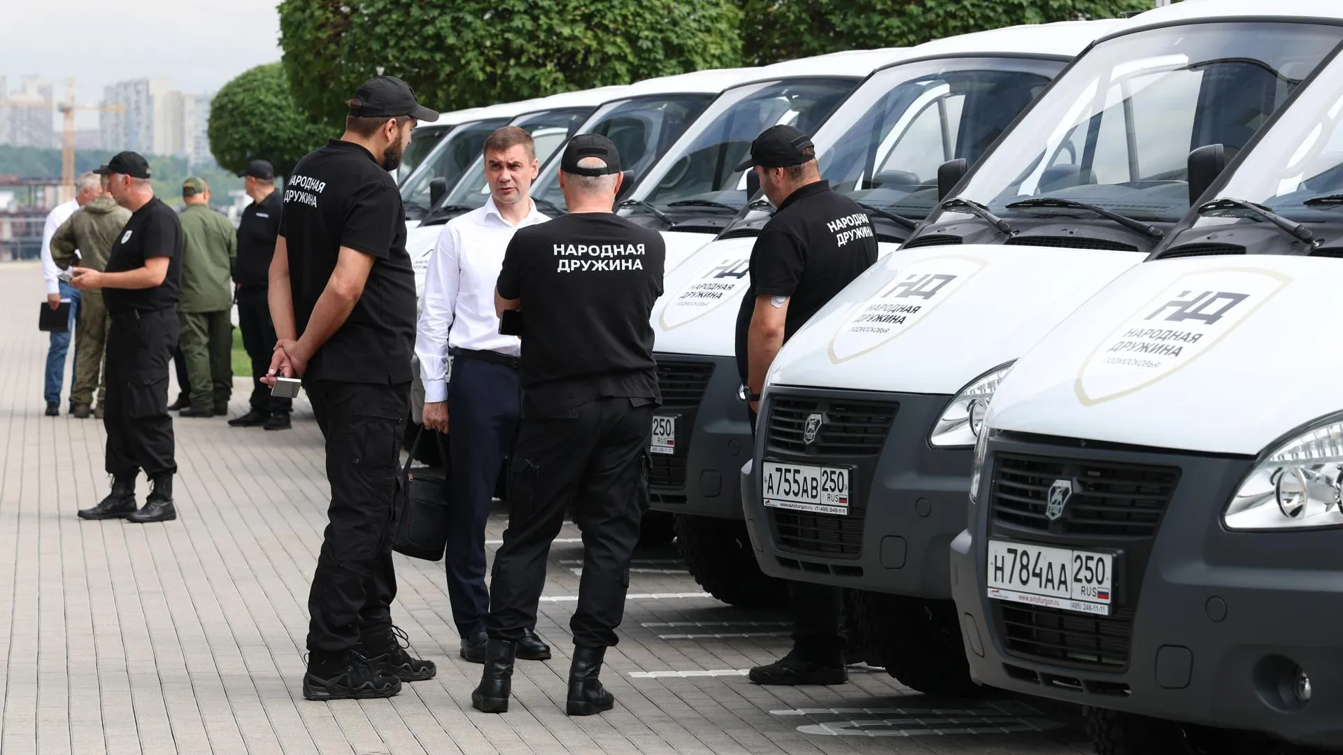 Народные дружины Подмосковья получили новые автомобили