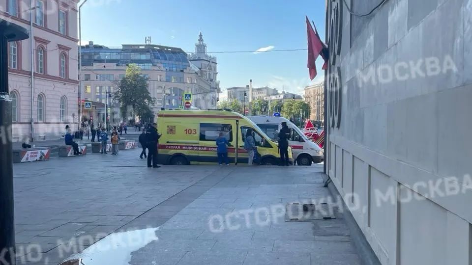 Женщина родила прямо в метро Москвы