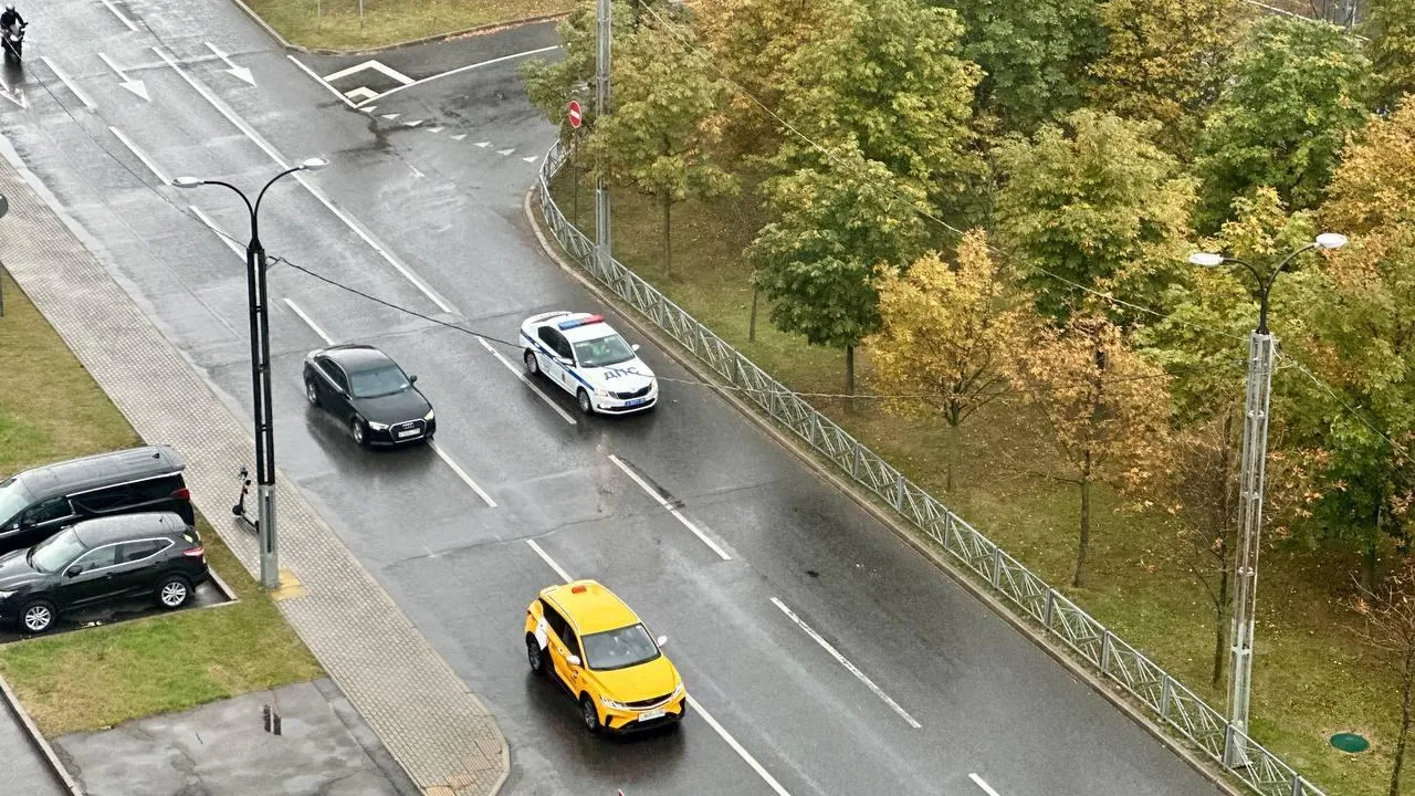 Водителям Подмосковья рекомендовали сменить резину и переобуть свои автомобили