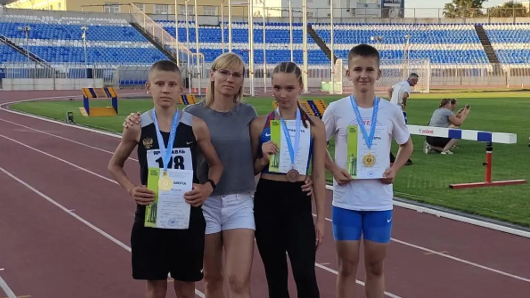 Подольские спортсмены стали призерами соревнований по легкой атлетике в Ярославле