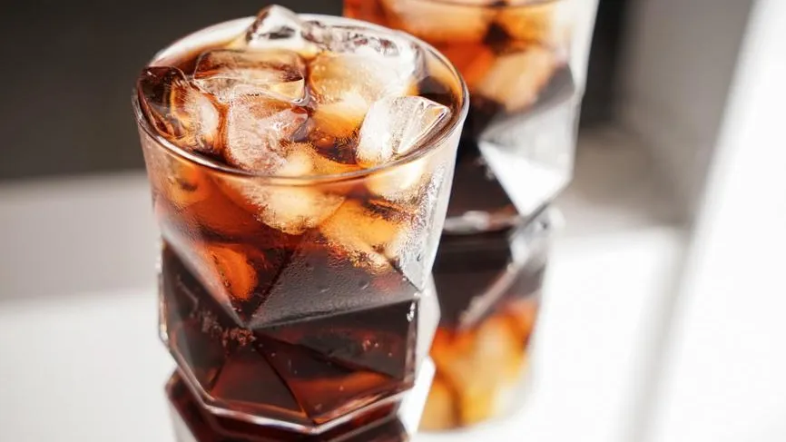 Ученые создали датчик, определяющий содержание сахара и алкоголя в напитках