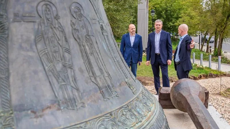 В Малиновом овраге Звенигорода установили символ города — колокол