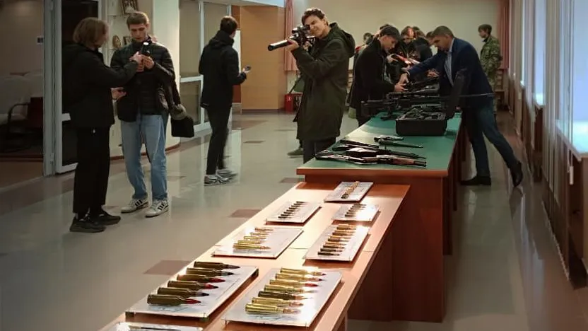 В ЦНИИТОЧМАШ Подольска школьникам рассказали, как получить профессию оружейника