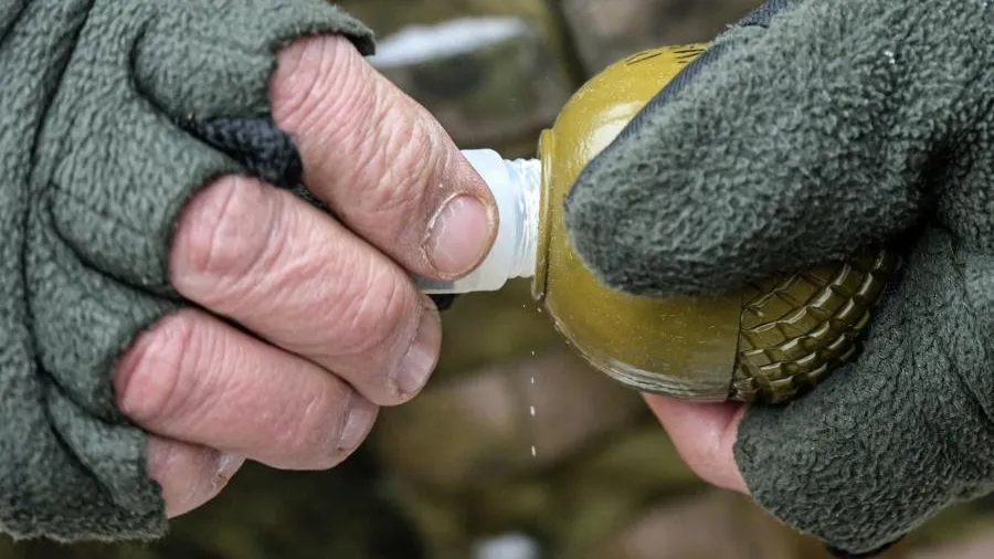 На Украине мужчина подорвал гранату во время разговора с полицейскими