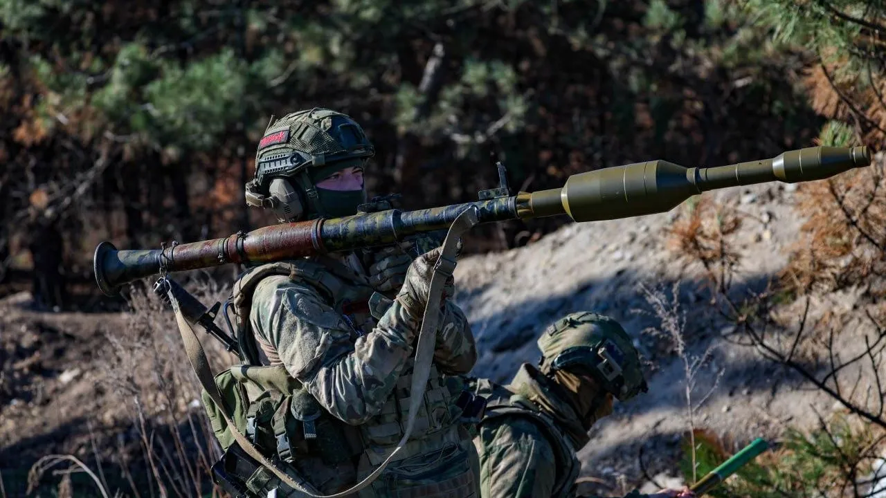 Минобороны: бойцы ВС РФ пресекли попытку прорыва ВСУ в глубь Курской области