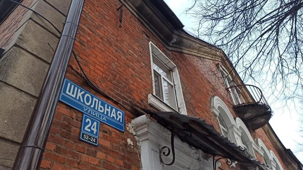 В Видном Ленинского округа отремонтируют аварийную крышу жилого двухэтажного дома