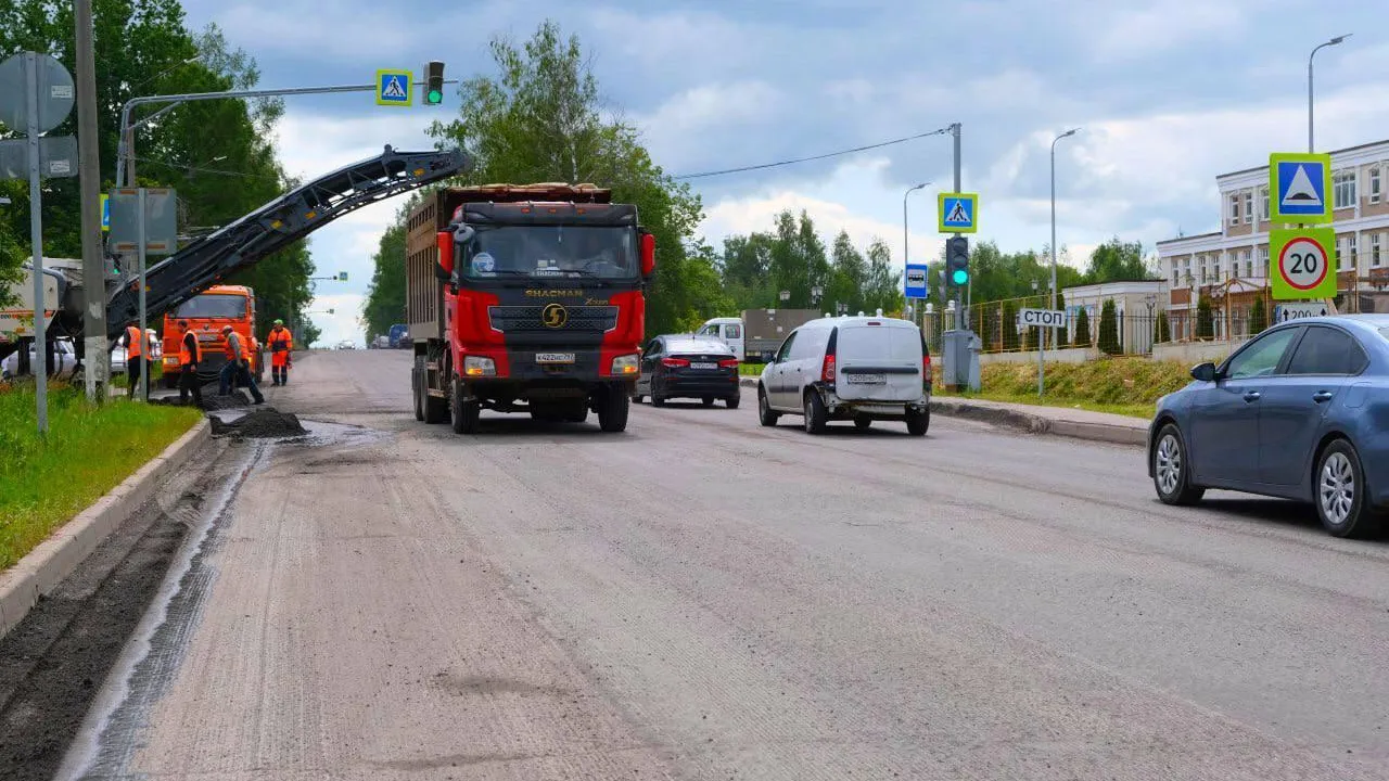 На улице Базаева в Шаховской начался капремонт дорожного полотна
