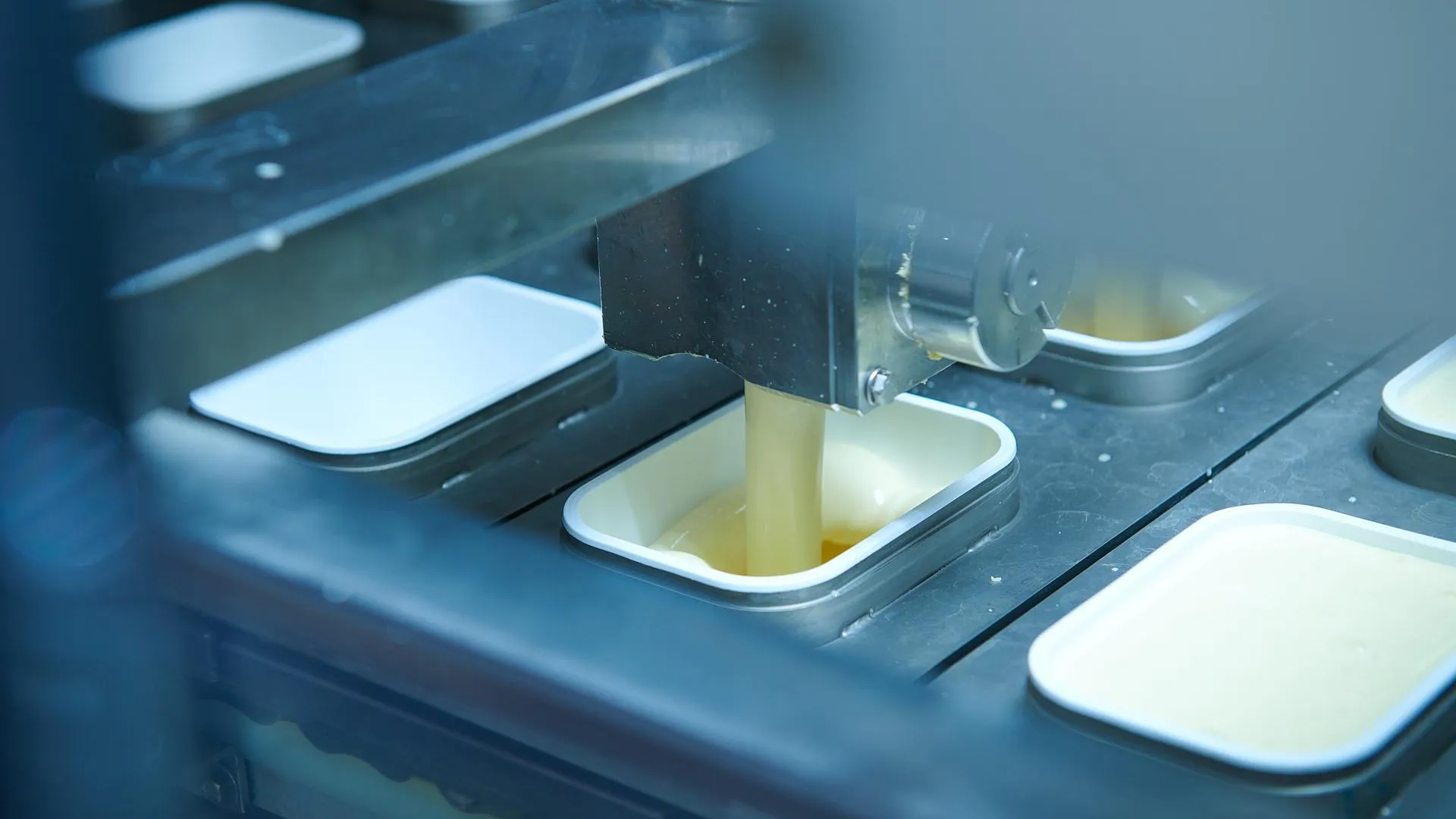 Ликсутов: столичное производство нарастило выпуск продуктов к новогоднему столу