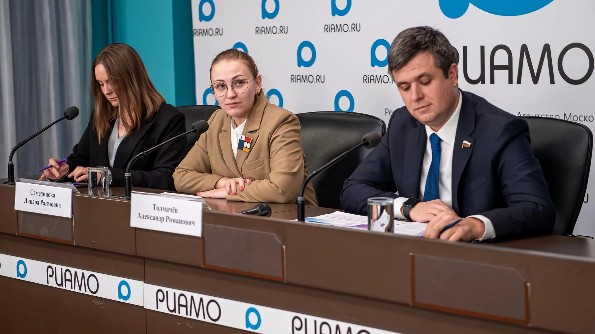 На премии «Герой нашего времени» волонтеров наградят в 8 номинациях