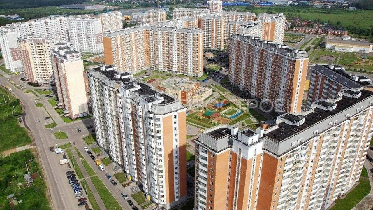 33 многоквартирных дома капитально отремонтировали в Лобне в 2022 г