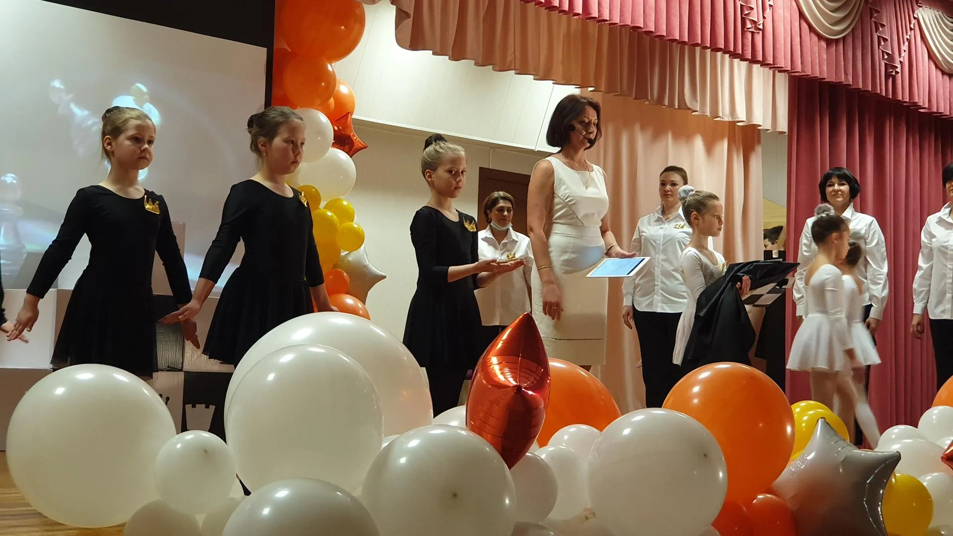 В Красногорске определили педагога года