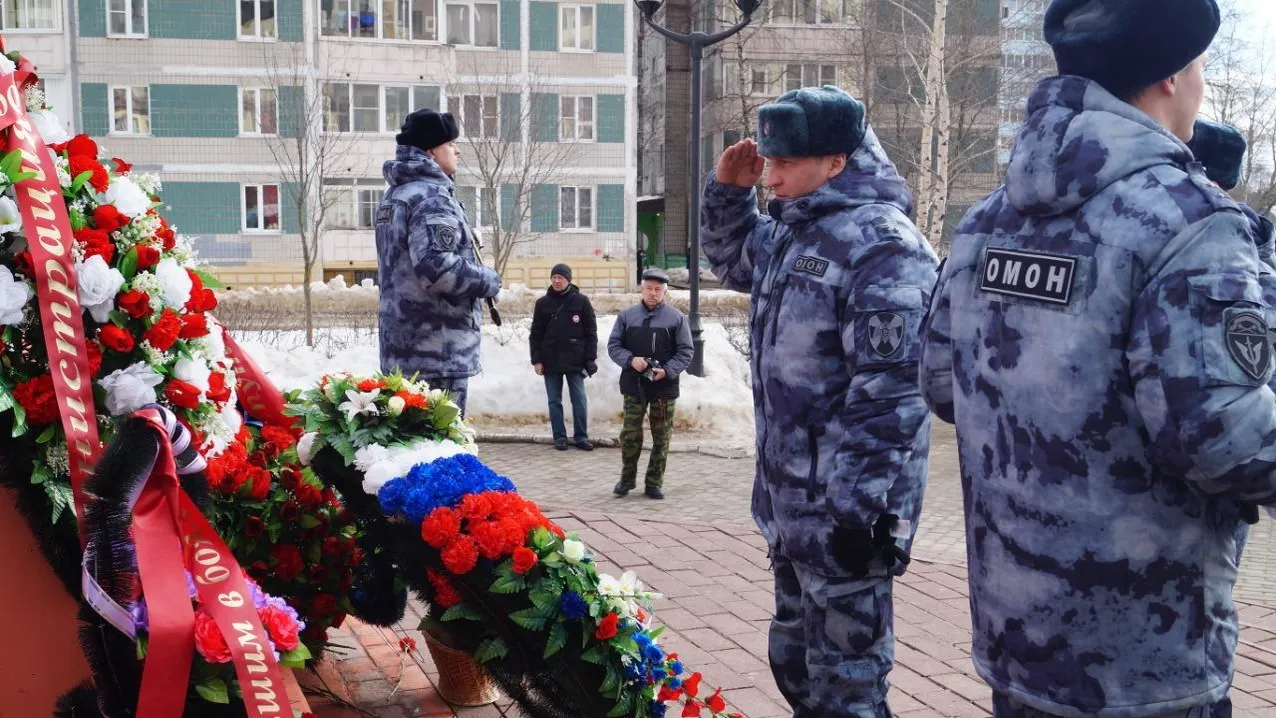 Память погибших в Чечне бойцов ОМОН почтили в Сергиевом Посаде