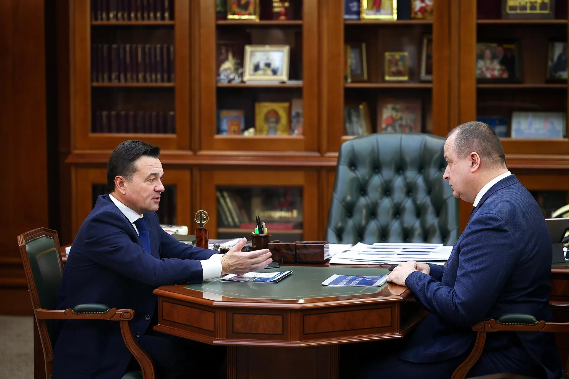 Антон Чернов