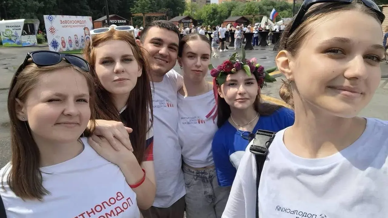 Волонтеры Подольска выступили на фестивале в Подмосковье