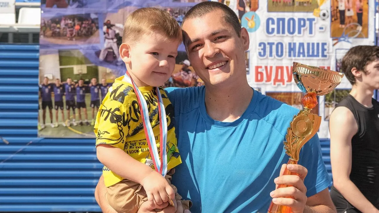 Более 3 тыс человек поучаствовали в праздновании Дня физкультурника в Ленинском округе