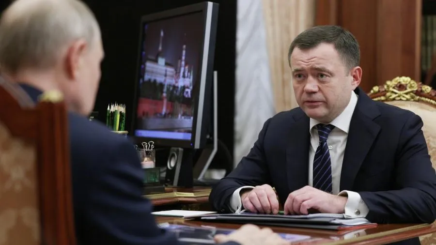 Фрадков доложил Путину о поддержке оборонной промышленности со стороны ПСБ